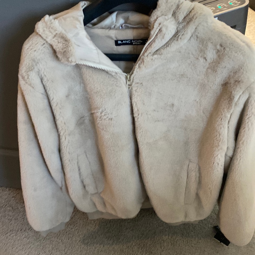 Blanc noir jacket